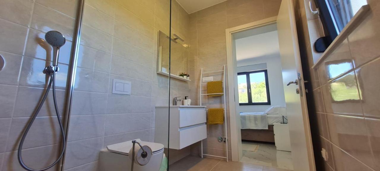 Apartmani Mariosa Vrbnik Eksteriør billede